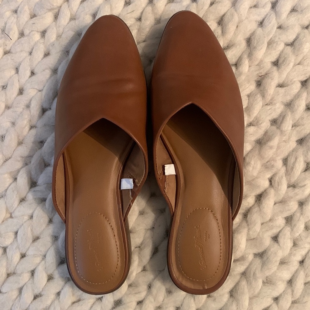 Women’s cognac mules